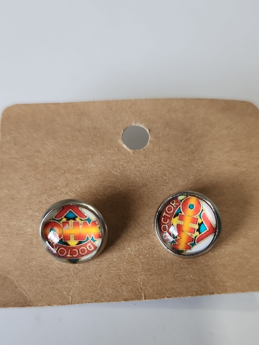 Retro Dr Who Round Stud Earrings in Red & Yellow